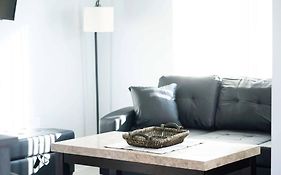 Bright & Modern 2Br Apt In Historic Federal Hill